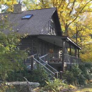 Wild Cat Cabin Cabin