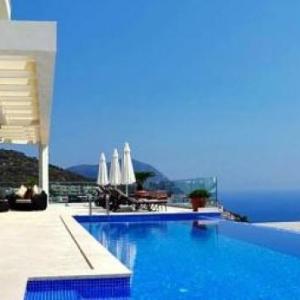 Kalkan Villa Sleeps 10 with Pool Air Con and WiFi