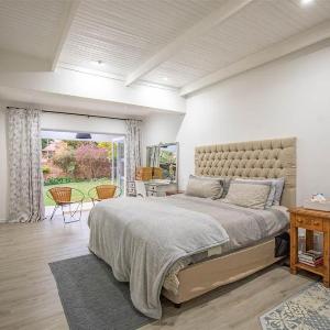 Kelkiewyn Waterkloof Guesthouse