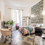 Romantic and bright mini apartment  in city centre Rome 