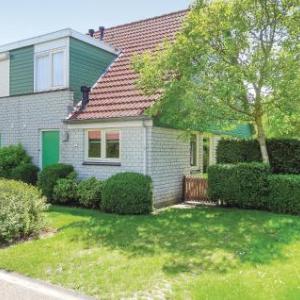 Three-Bedroom Holiday Home in Wemeldinge