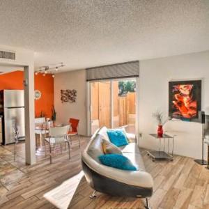 Phoenix Condo with Private Patio Less Than 1 Mile to Hiking!