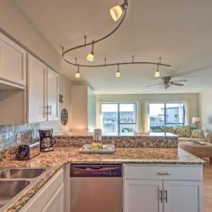 Updated Studio Condo at Walton Dunes Beach with Pool