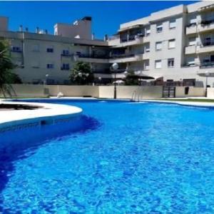 Apartamento con piscina comunitaria