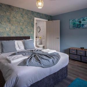 Ocean View Apartments - Soho - sleeps 7