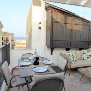 diocese of Siracusa Apartment Sleeps 5 Air Con WiFi