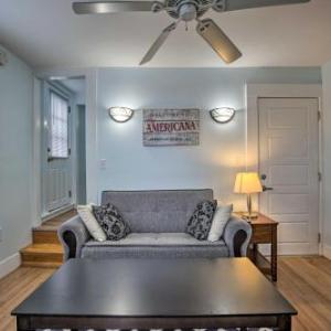 Cozy Hampton Apartment - Walk to Beach and Eats