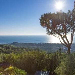 Castiglione della Pescaia Apartment Sleeps 4