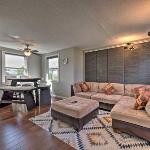 Modern Charlotte Home wYard - Downtown 3 Mi!