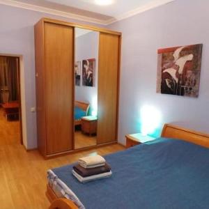 Two bedrooms. 4 Mykhailivskyi Lane. Centre of Kiev