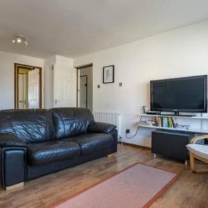 Spacious flat - Close to HYDRO & Clyde attractions