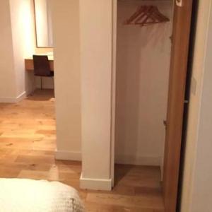 Central 1 Bedroom Apartment Close To Earls Court Tube Station