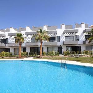 TORREBLANCA DEL SOL - Brand New Townhouse in Fuengirola Rooftop Solarium & Swimming pool