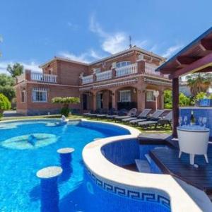 Roda de Bera Villa Sleeps 10 Pool WiFi
