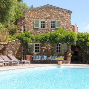 La Garde-Freinet Villa Sleeps 8 Pool Air Con WiFi