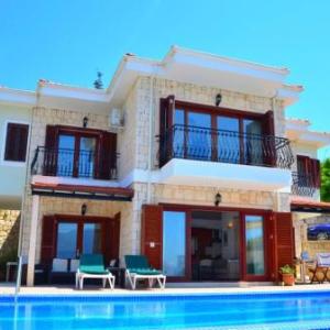 Yenikoy Villa Sleeps 8 Pool Air Con WiFi