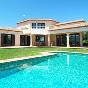 Beniarbeig Villa Sleeps 6 Pool Air Con WiFi