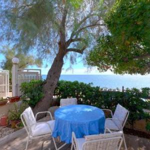Villa Targia Villa Sleeps 4 Air Con WiFi
