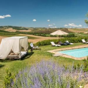 Pienza Villa Sleeps 13 Pool Air Con WiFi