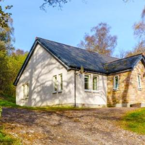 Holiday Home Marcail Cottage