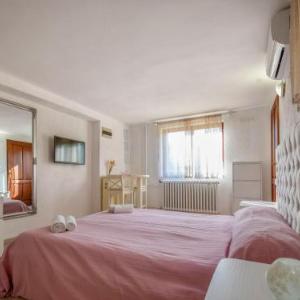Apartment Bare-1