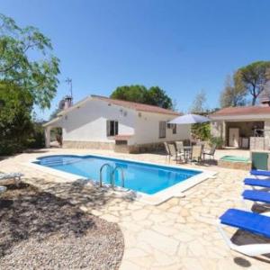 Lloret de Mar Villa Sleeps 6 Pool Air Con WiFi