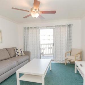 Available Mardi Gras  Updated Beachfront Condo