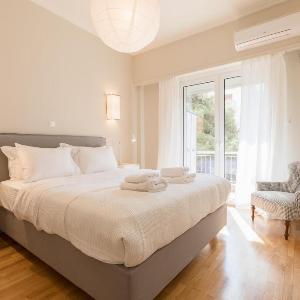 Chic Flat at Kolonaki in Heart of Athens!