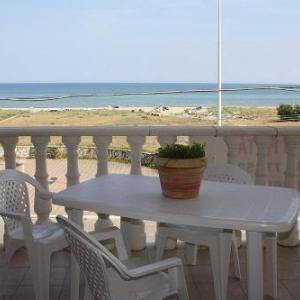 Marina di Ginosa Apartment Sleeps 4 Air Con WiFi