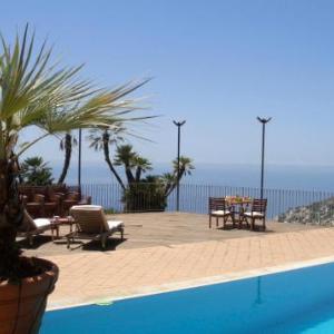 Furore Apartment Sleeps 6 Pool Air Con WiFi