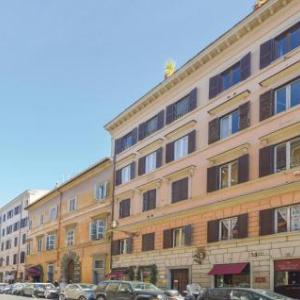 Three-Bedroom Apartment in Roma