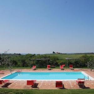 Castelfiorentino Villa Sleeps 4 Pool