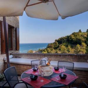 Cupra Marittima Villa Sleeps 6 Air Con WiFi