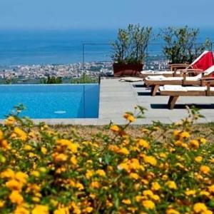 Catania Villa Sleeps 6 Pool WiFi