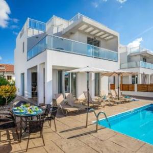 Villa White Daisy