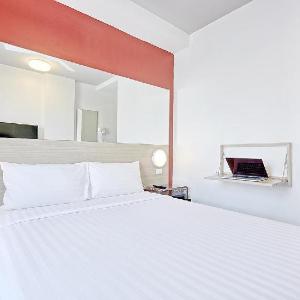 Easy Planet Bangkok Asoke