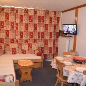 Appartement rénové pour 4 pers au pied des pistes - La Croisette - FR-1-452-196