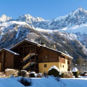 Apt Capucins22 Mont Blanc View 1BR w/ Balcony Garage - Happy Rentals