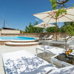 Stunning home in Vrlika w/ Outdoor swimming pool WiFi and Heated swimming pool