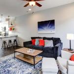 2 bedroom Domain Way