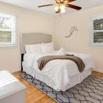 3 bedroom Manhasset Road