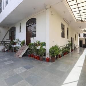 Hotel O Celebration Bnb Home