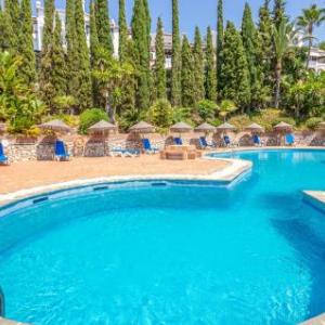 Beautiful apartment in Marbella w/ Outdoor swimming pool Outdoor swimming pool and 2 Bedrooms