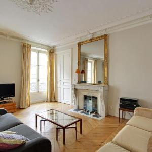 209290 - Prestige apartment for 6 people in lower Pigalle metro Blanche