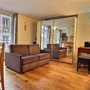 S02040 - Nice studio for 2 people near Bourse