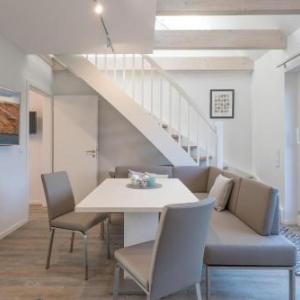 Penthouse Stine