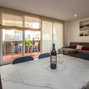 Awesome apartment in Canet de Mar w/ WiFi and 4 Bedrooms