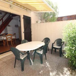 Maison P2 mezzanine terrasse proche plage et commerces parking sécurisé au Grau-du-Roi - FR-1-307-142