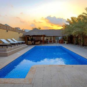 Dar 66 Villa with Private Pool 4BR