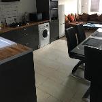 Modern 3 bedroom house for 6 with high speed WiFi Liverpool 